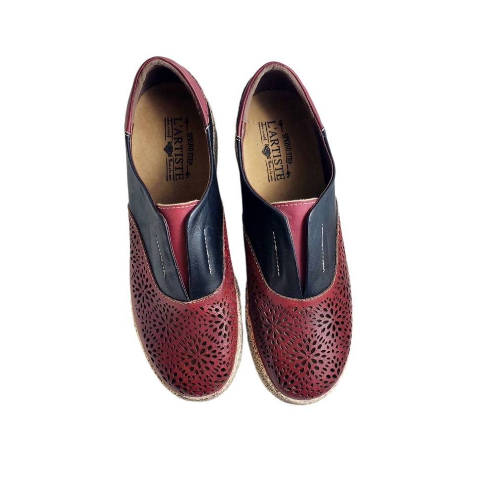 L' Artiste Loafers